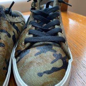 Vintage Havana Camo sneaker